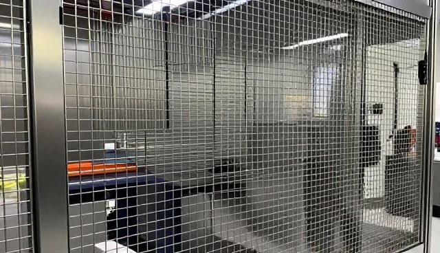 包装配送中来料管理的两种做法及其实际取舍